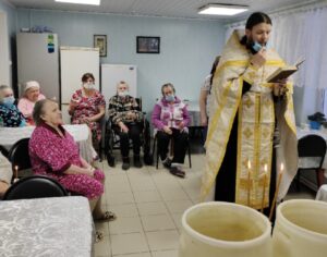 Иерей Евгений Коренев посетил Калевальский дом престарелых и инвалидов