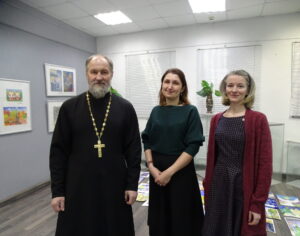 Благочинный КМО иерей Андрей Приезжев принял участие в работе жюри городского конкурса детского рисунка «Вифлеемская звезда»